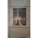 Affiche estee lauder. cartonnee. 30 cm de h x 20 cm de l. Affiche estee lauder. cartonnee. 30 cm de h x 20 cm de l.