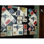 Album de timbres avec 188 timbres.