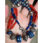 Magnifique, ancien collier lapis - lazuli et corail rouge