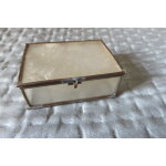 Ancienne boite a bijoux laiton et nacre 2 / 4