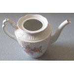 Ancienne cafeti�re ou carafe - porcelaine blanche d�cor�e de fleurs / feuillages tons clairs - moulures ...
