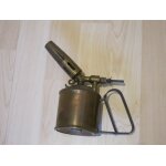 Ancienne lampe a souder en laiton. Ancienne lampe a souder en laiton.