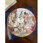 Assiette en pocelaine les 101 dalmatiens ! rare ! collector !