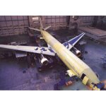 Avion . airbus a 330 en maintenance Avion . airbus a 330 en maintenance