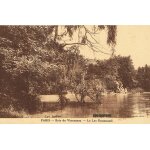 Paris - le bois de boulogne , vue sur le lac daumesnil , cygnes sur le lac inf�rieur , la cascade de ...