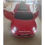 Bonjour, je vends une une voiture electrique et t�l�command�e pour enfants, elle est en bon etat, juste ...
