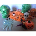 Superbe bougeoir halloween gothique d�cor� 2 bougies t�tes de mort et 1 citrouille id�e cadeau