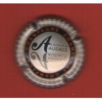 Capsule de champagne a comme audace