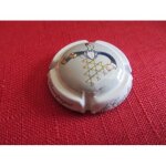 Capsule de champagne de castellane  ; pyramide de verres ;