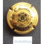Capsule de champagne : de cazanove - 1811 - petit ecusson - (or & noir)