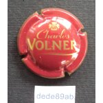Capsule de champagne : charles volner - bordeaux & contour or. Capsule de champagne : charles volner - bordeaux & contour or.