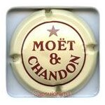 Capsule de champagne moet et chandon creme et marron