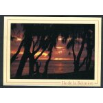 Carte postale - filaos et lagon - place de l' hermitage - ile de la r�union - 974