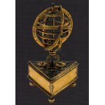 Carte postale muse du louvre : pierre noytolon - horloge de table triangulaire surmonte d'une sphre ...