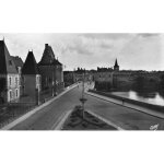 Carte postale noir et blanc - dentelee - ecrite et timbree n 2 - la fleche - sarthe - 72 - l'hotel de ...