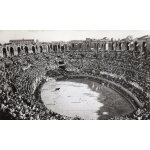 Carte postale noir et blanc - dentelee n 944 arles - 13 - bouches du rhone - interieur des arenes un ...
