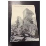 Carte postale prefailles sur la cote rochers jumeaux en l'�tat sur les photos
