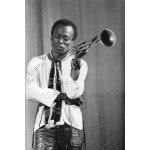 Carte postale theme personnages - guy le querrec - miles davis 1969 - copyright le querrec / magnum - ...