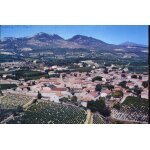 Carte postale de vacqueyras (vaucluse) vue g�n�rale a�rienne