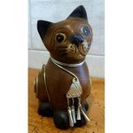 Chat collier . figurine en bois