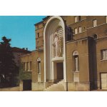 Chateauneuf - de - galaure (dr�me) foyer de charit� - entr�e