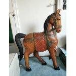 Magnifique cheval en bois Magnifique cheval en bois