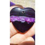 Coeur agate pendentif violet et noir. 3. 6 cm. magnifique cristal, une des plus belles pierres de ma ... Coeur agate pendentif violet et noir. 3. 6 cm. magnifique cristal, une des plus belles pierres de ma ...