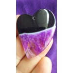 Coeur en agate pendentif violet et noir avec magnifique cristal. 5. 1 cm. une des plus belles pierres ... Coeur en agate pendentif violet et noir avec magnifique cristal. 5. 1 cm. une des plus belles pierres ...