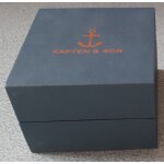 Coffret / ecrin bleu marine kapten & son - 10x10x7cm - avec gros coussin de prsentation a l'intrieur ...