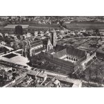 L'�glise et le monast�re de brou (ain) (vue a�rienne)