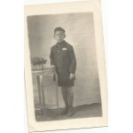 Enfant au b�ret