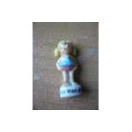 F�ve = petite fille en maillot de bain et bou�e canard = les vacances