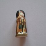 F�ve - santon - cr�che - santon personnage homme avec une canne nordia 1992 socle vert