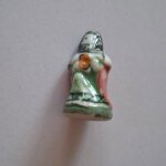 F�ve - santon - cr�che - santon roi mage a genou socle vert