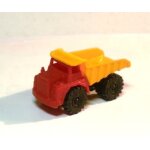 Figurine ancienne  kinder  (1981) - camio, benne / n 2 - camion rouge, benne jaune
