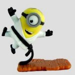 Figurine  kinder  (2020) - les minions 2 / n 5 - kung fu stuart ( dv601 / dv - 601 ) avec bpz