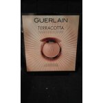 Guerlain : terracotta. 45cm x 35 cm de l. cartonné Guerlain : terracotta. 45cm x 35 cm de l. cartonné