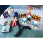 Lot de 11 objets cadeaux mac donald : 3 schtroumpfs (2018), 3 rubik s (1974), 1 monsieur patate, 3 justice ...