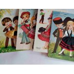 Lot de 4 cartes postales, ecrites : ann�es 70, fillettes (et gar�ons) en robe en tissu v�ritable