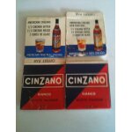 Lot de 4 pochettes d'alumettes cinzano