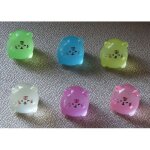 Lot de 6 figurines phosphorescentes : chat / hamster