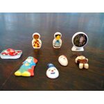 Lot de 8 f�ves  a plat  bd et autres : pipin, lutin, poup�es russes. .