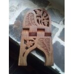 Lutrin en bois de rose ouvrag� fabriqu� en inde - pli� = 32cm x 15, 5 - ouvert = hauteur15. 5 - neuf