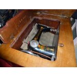 Machine a coudre singer ancienne - meuble - 1920 / 30 Machine a coudre singer ancienne - meuble - 1920 / 30