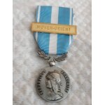 Medaille d'outre mer avec agrafe moyen orient Medaille d'outre mer avec agrafe moyen orient
