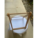 Mini chevalet en bois, artisanal.