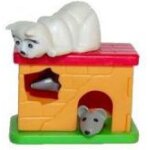 Mini figurine chat gris clair et souris gris fonc� - s�rie animaux et leur maison (kinder 1998)