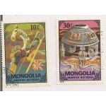 Mongolie - 1 timbre oblit�r� - archet pour violon 1 timbre oblit�r� coiffe