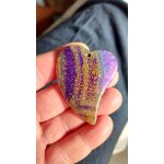 Pendentif coeur en agate. jaune et violet avec veines de dragon. 5. 9 cm. magnifique pierre aux couleurs ...