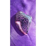 Pendentif coeur en agate. noir et violet avec veines de dragon. 5 cm. magnifique pierre aux couleurs ...